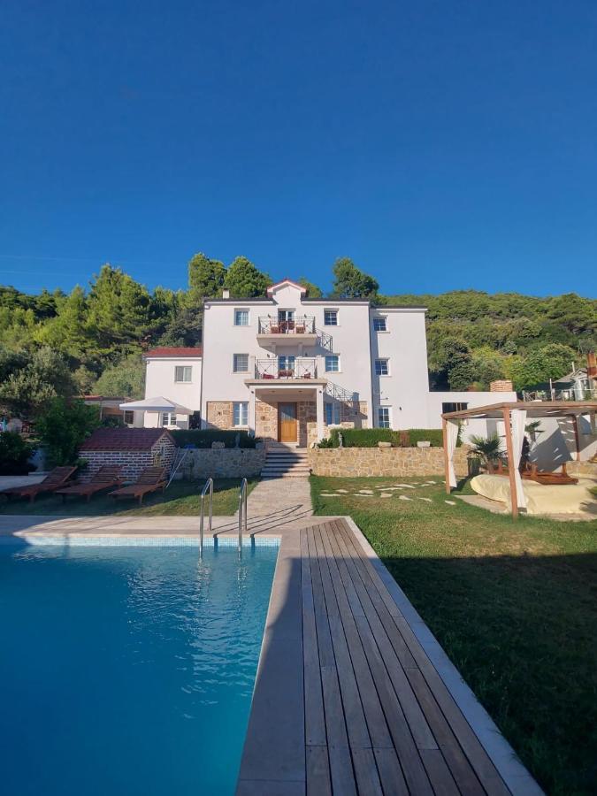 Villa Joy 4Ever Banjol Екстериор снимка