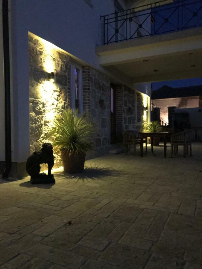 Villa Joy 4Ever Banjol Екстериор снимка
