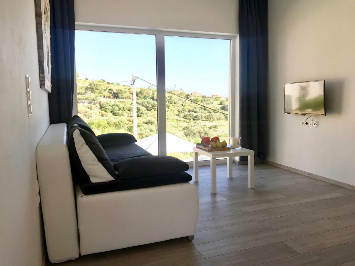 Villa Joy 4Ever Banjol Екстериор снимка