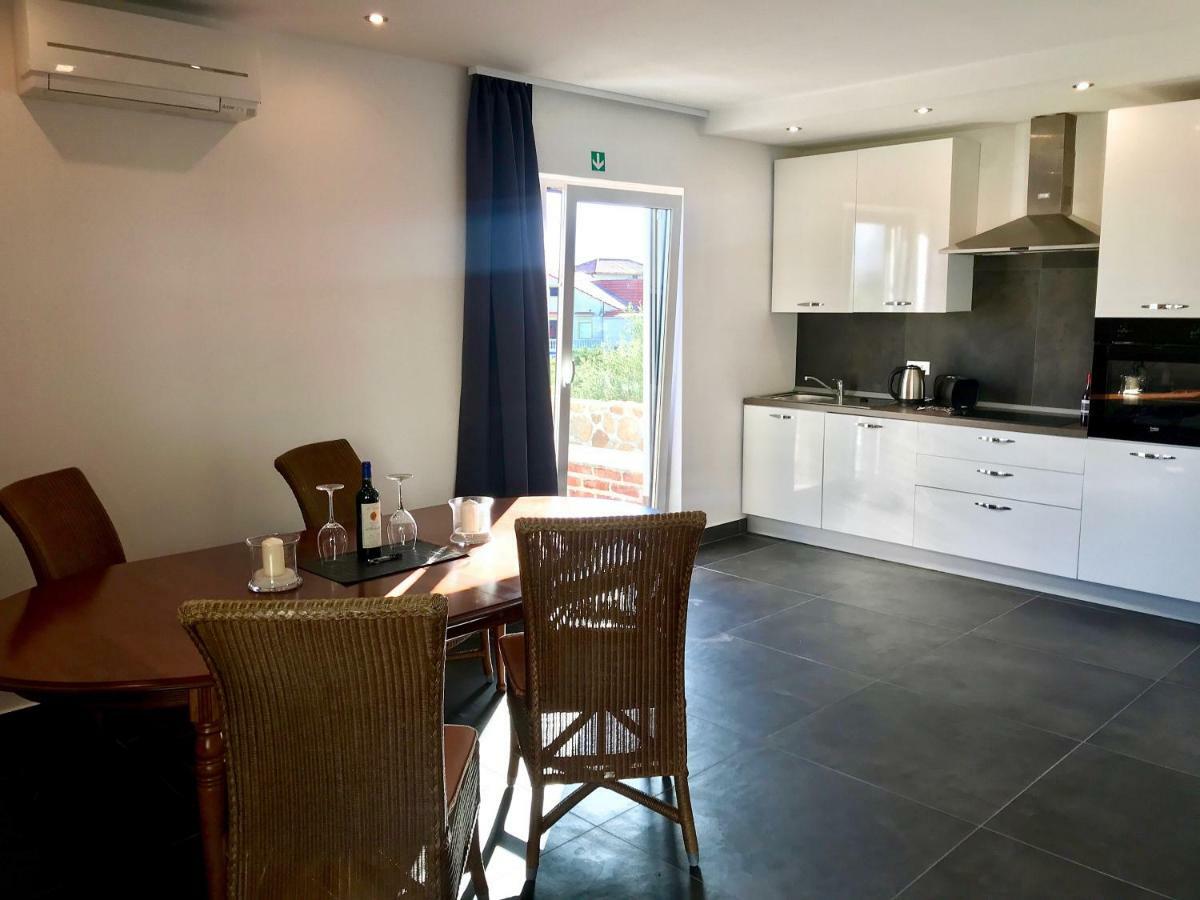 Villa Joy 4Ever Banjol Екстериор снимка